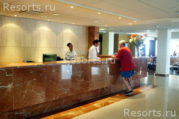 Kouzalis Beach Hotel 3
